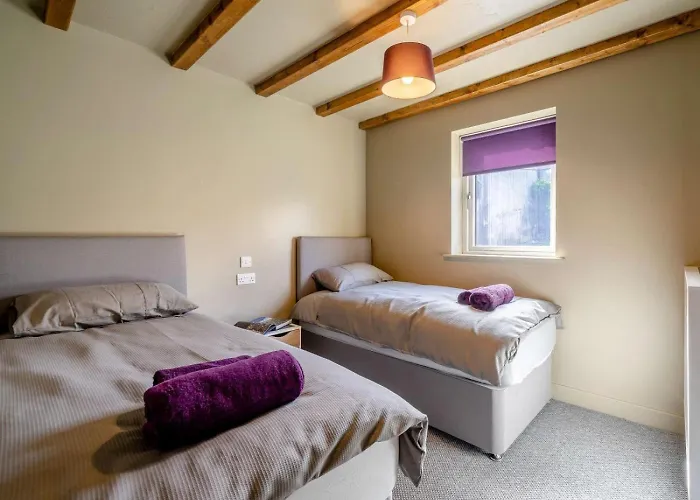 2 Bed In Lancaster Oc-53510 Holiday home Beetham