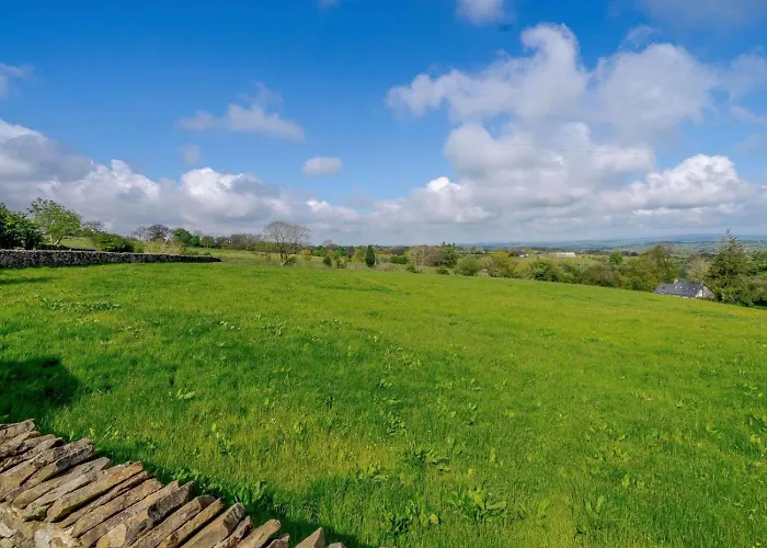 2 Bed In Lancaster Oc-53510 Holiday home Beetham