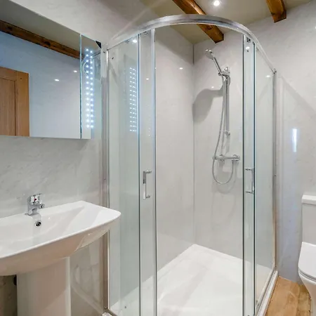 2 Bed In Lancaster Oc-53510