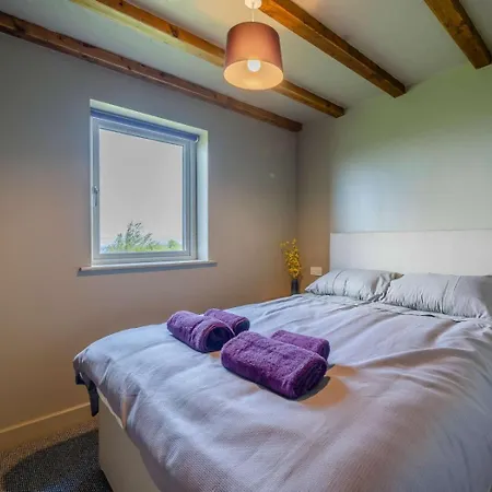 2 Bed In Lancaster Oc-53510